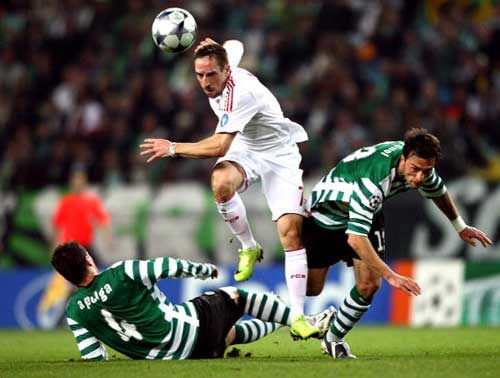 拜仁慕尼黑客场大胜柏林赫塔稳居积分榜首  